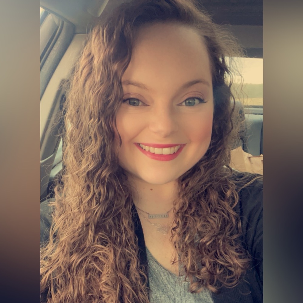 Meet your Posher, Katelyn